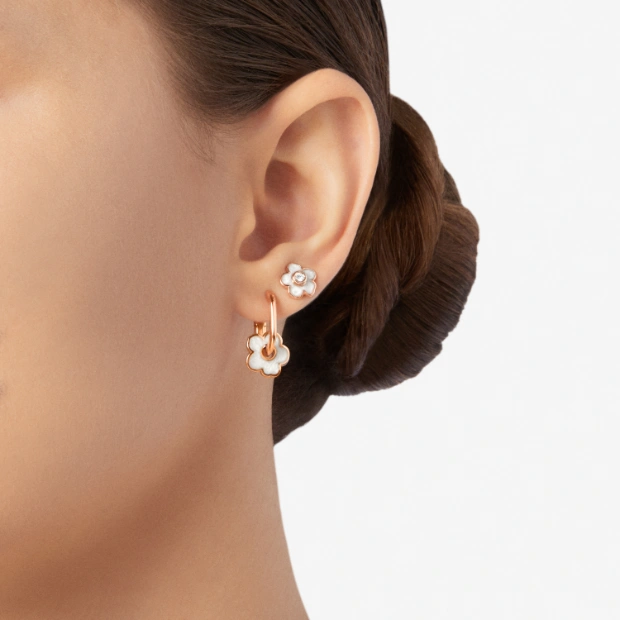 Ohrring Blume Roségold Emaille Und Diamante